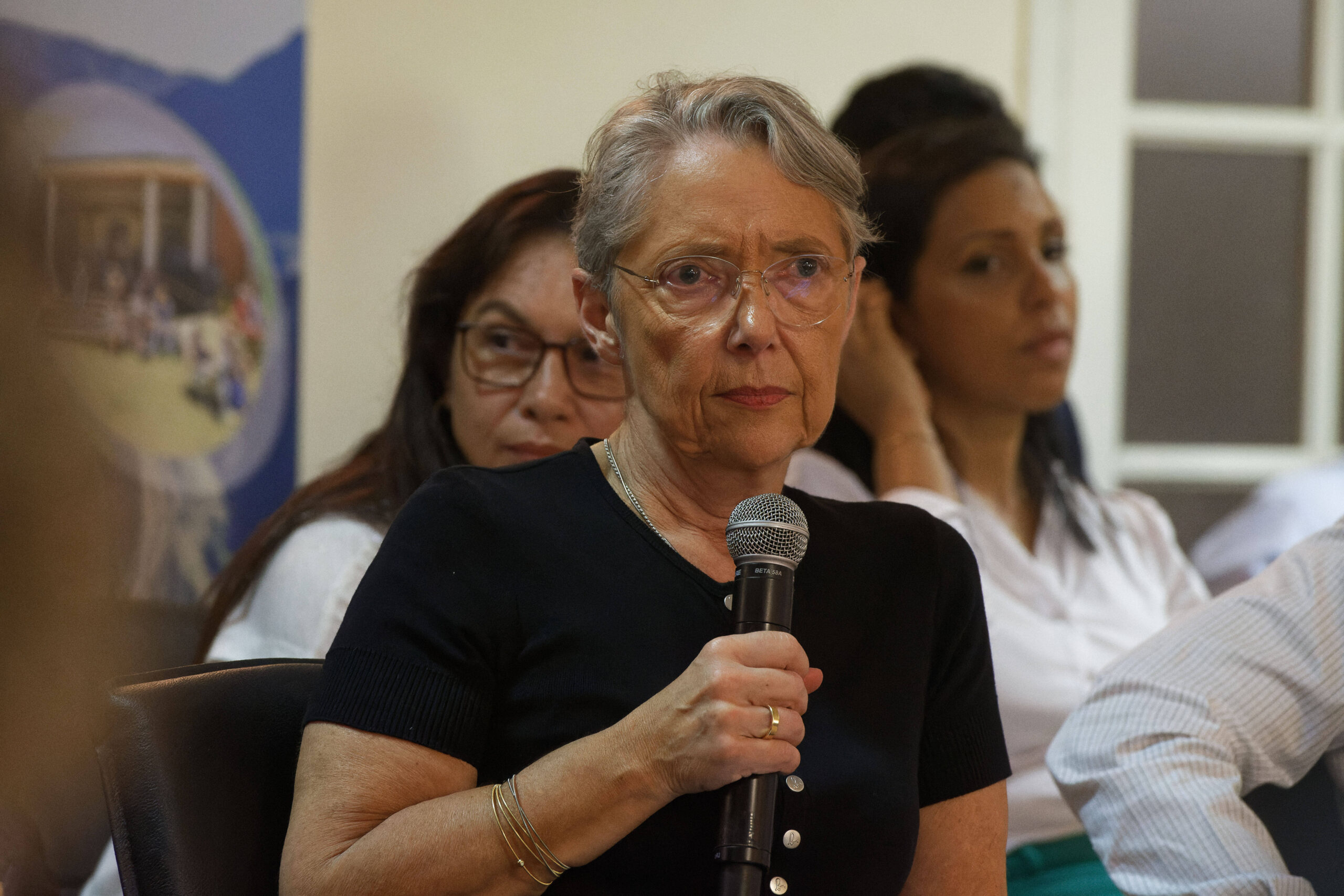 Démission du maire de Saint-Brévin : les sénateurs dénoncent le soutien Démission du maire de Saint-Brévin : les sénateurs dénoncent le soutien