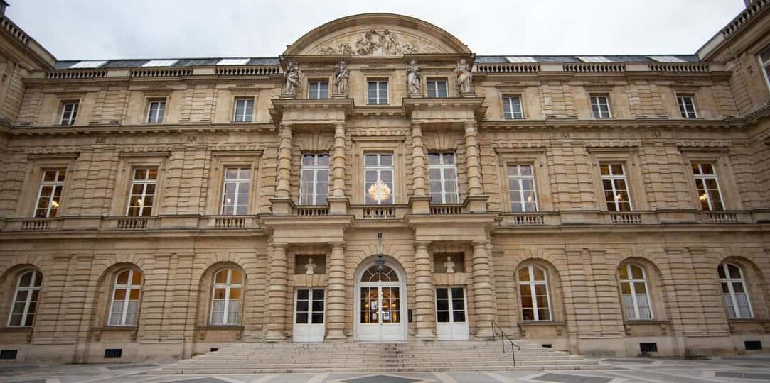 Sénat cour