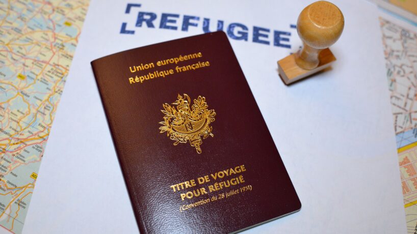 Immigration en commission le Sénat rejette le budget Public Sénat