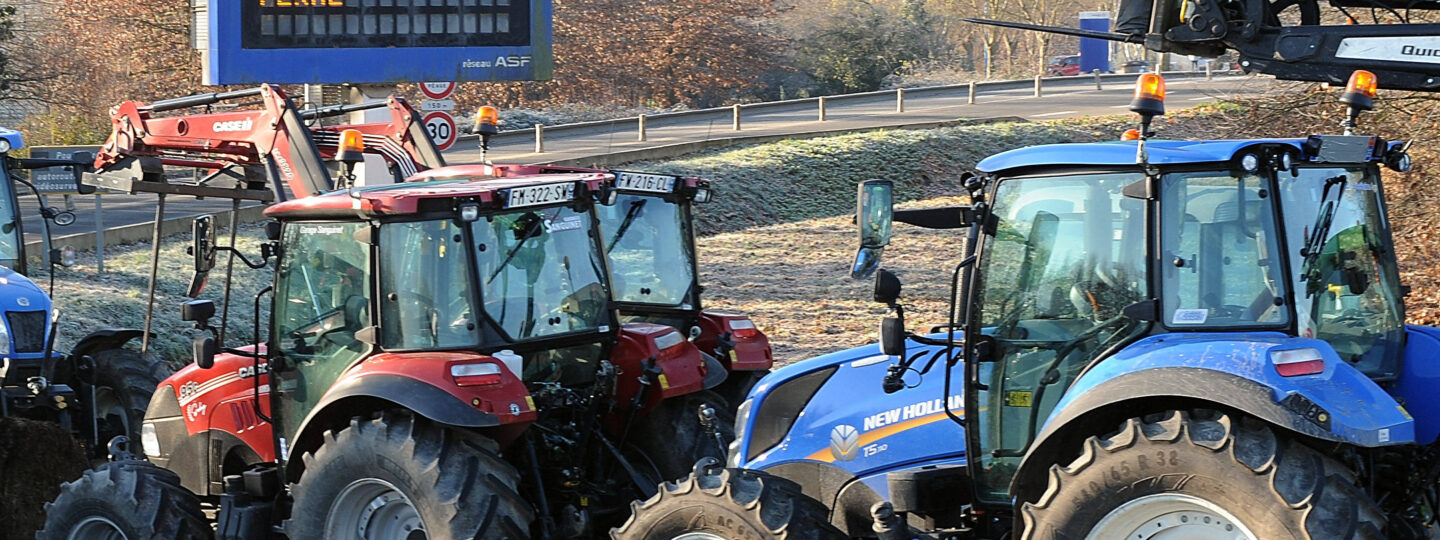 Manifestation des agriculteurs a Tarbes