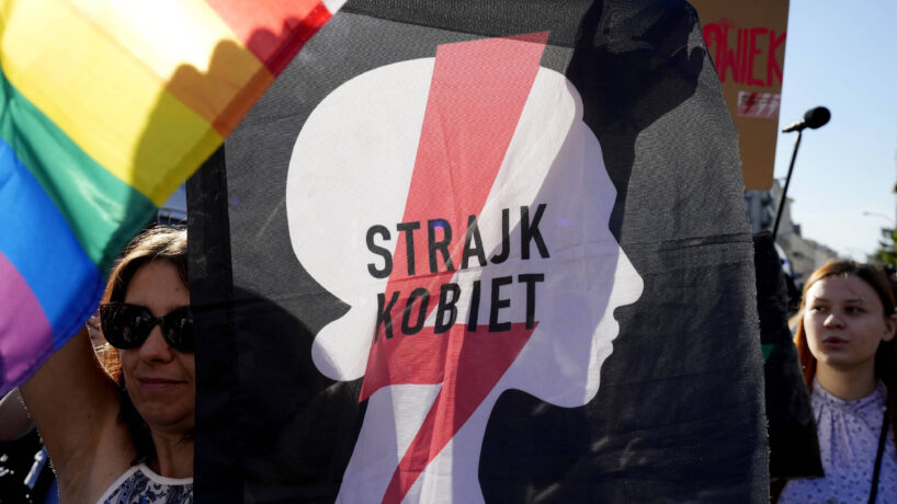 Prawo do aborcji w Polsce: Po porażce Donalda Tuska gra się nie skończyła