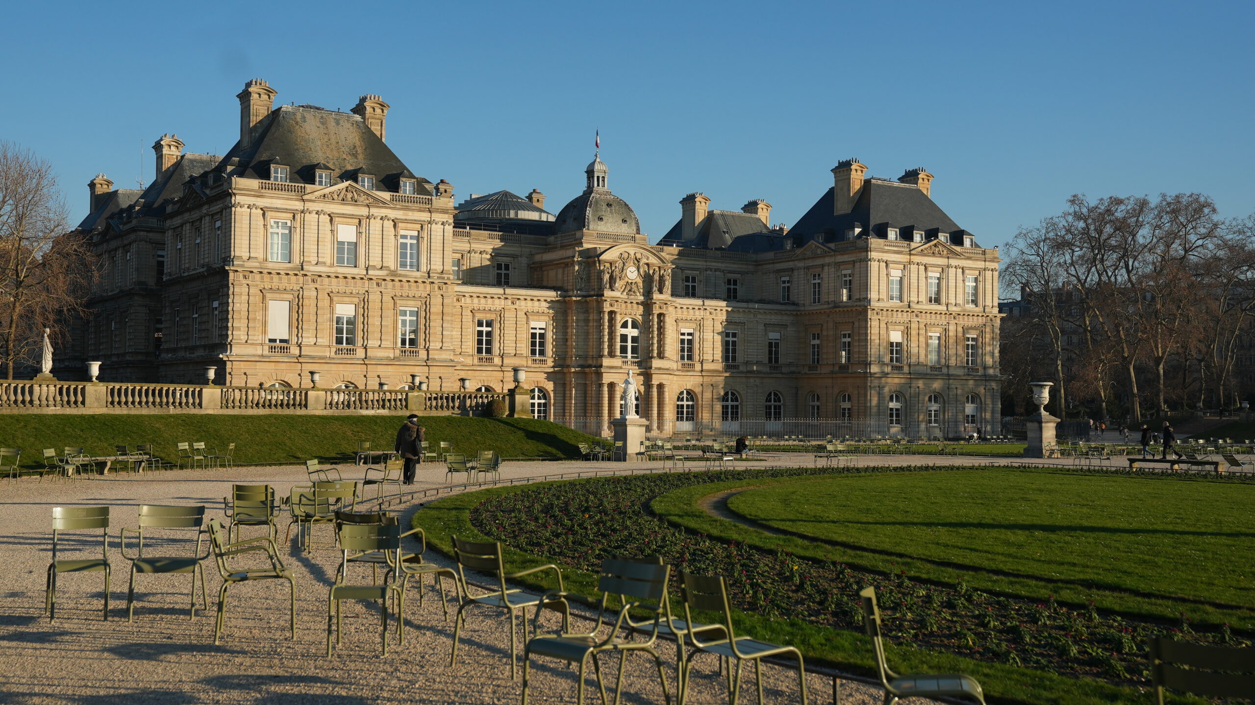 ill_senat_large_palais_luxembourg_jardin_5_jpg_0