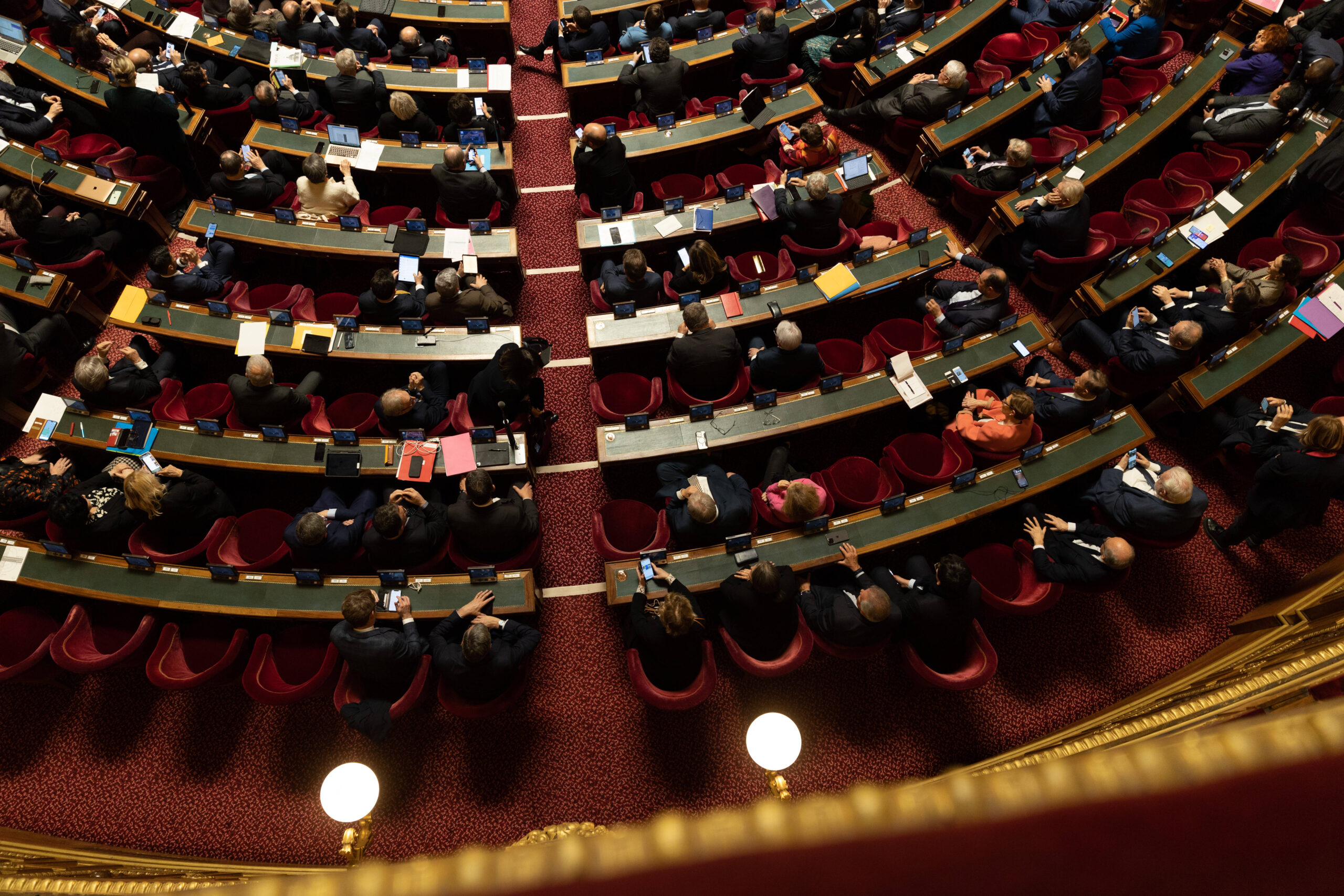 Une déclaration de François Bayrou programmée au Sénat, au lendemain du vote de l’Assemblée