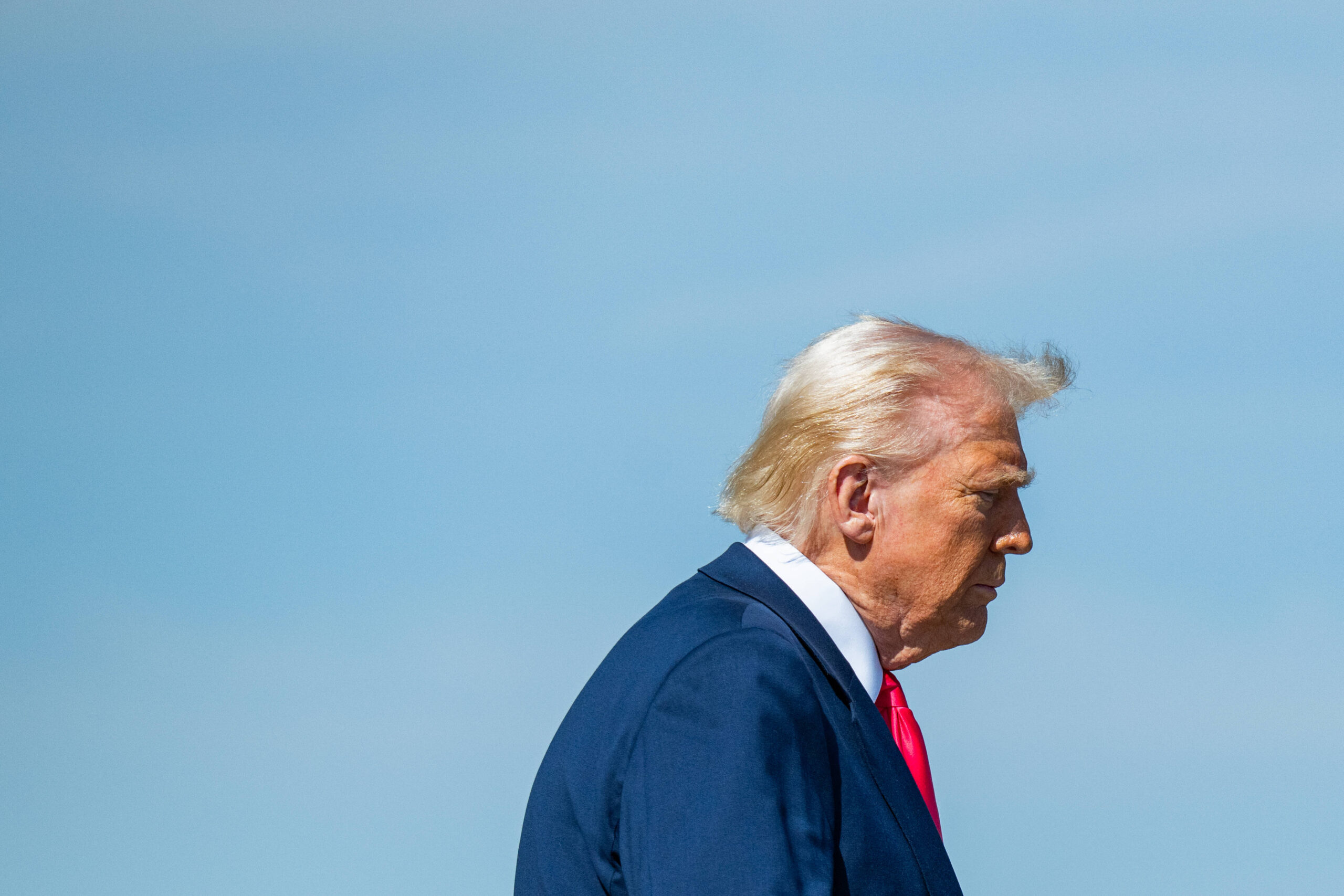 Augmentation des droits de douane : « Donald Trump cherche à fragmenter l’Union européenne » 