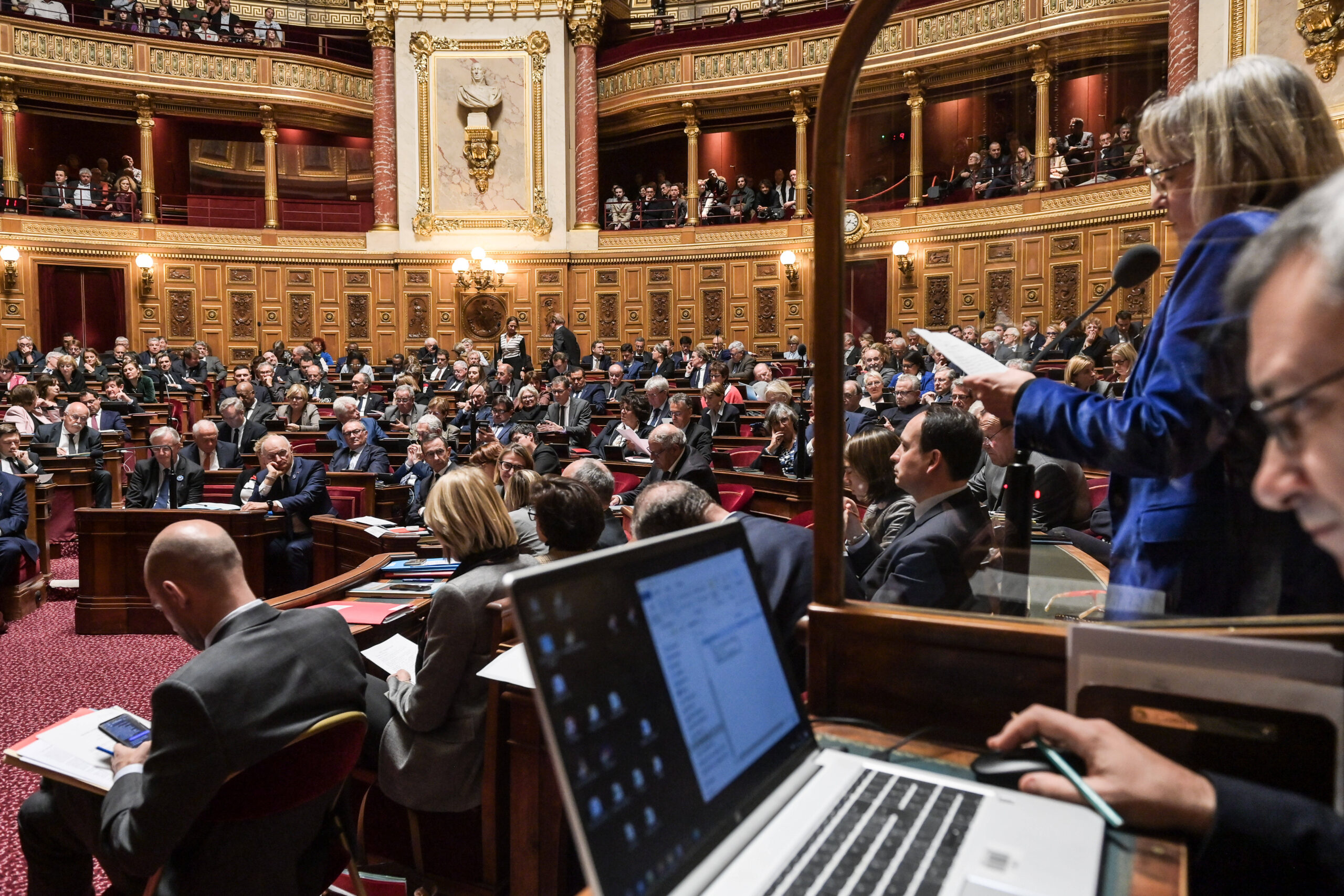 L’usage de l’intelligence artificielle est à l’étude au Sénat pour les comptes rendus des débats