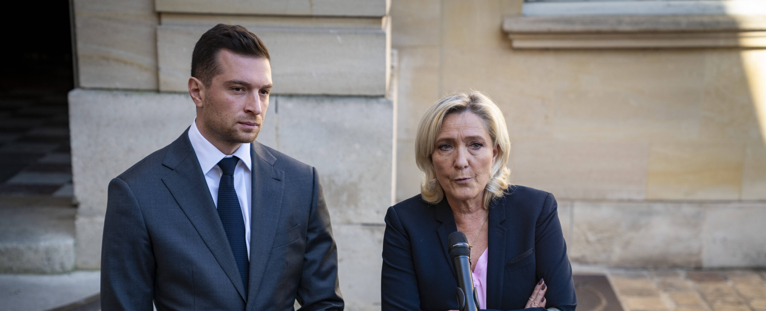 Paris : Jordan Bardella and Marine Le Pen at Matignon