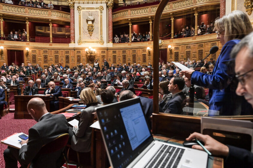 « On a un calendrier extrêmement serré » : les annonces de projets de loi se multiplient, l’agenda parlementaire déjà embouteillé ?
