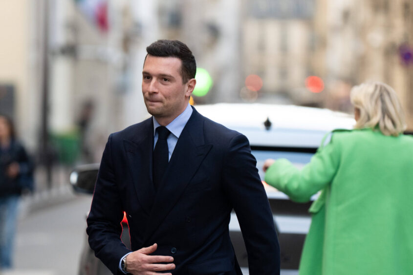 Sondage : la candidature de Jordan Bardella éclipse celle de Marine Le Pen pour la présidentielle