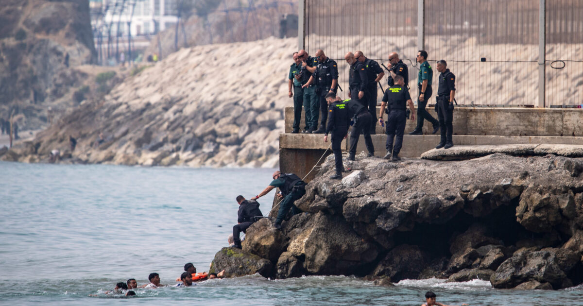 Crise migratoire à Ceuta : peut-on exclure un membre de l’espace Schengen ?