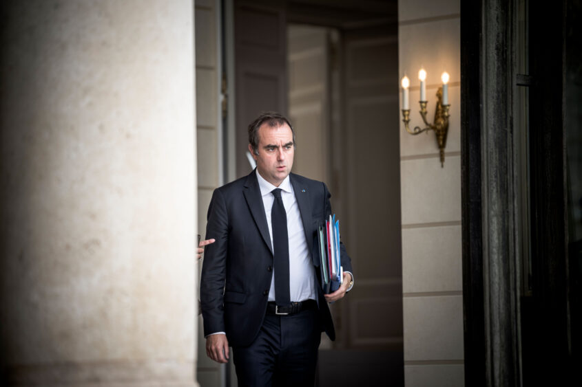 Carburants : que cache la « règle d’or » promise par Sébastien Lecornu ?