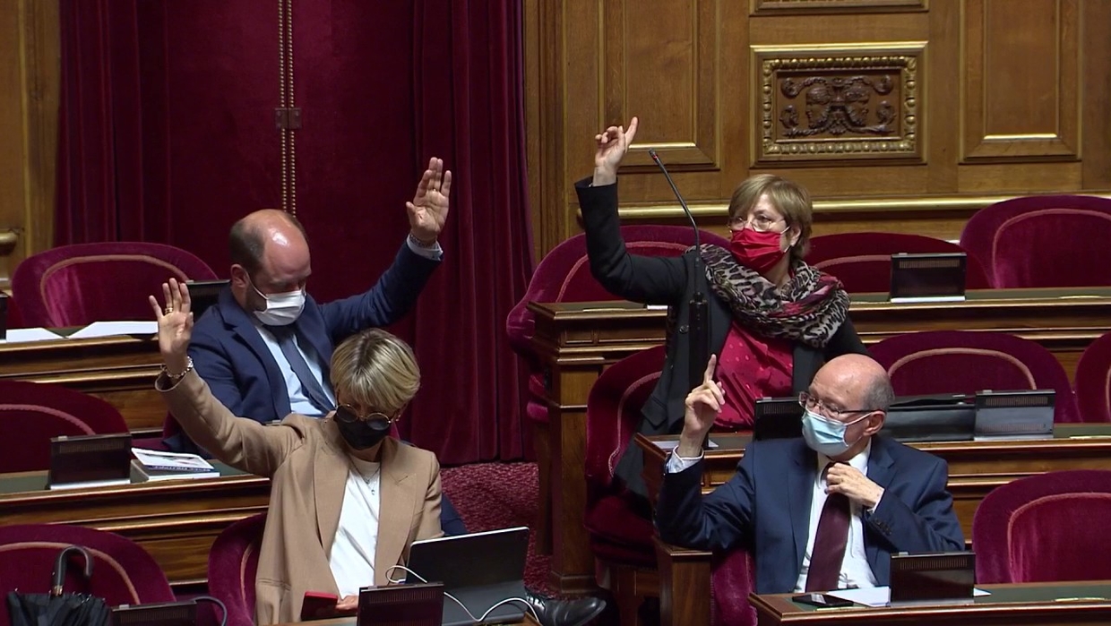Affaire Halimi Le S nat Adopte Une Proposition De Loi Pour R former L 