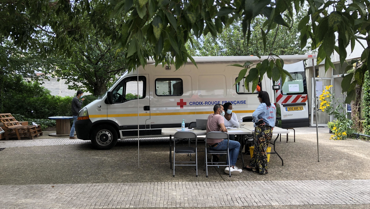 En Seine-Saint-Denis, une vaccination « de proximité » - Vimarsana News