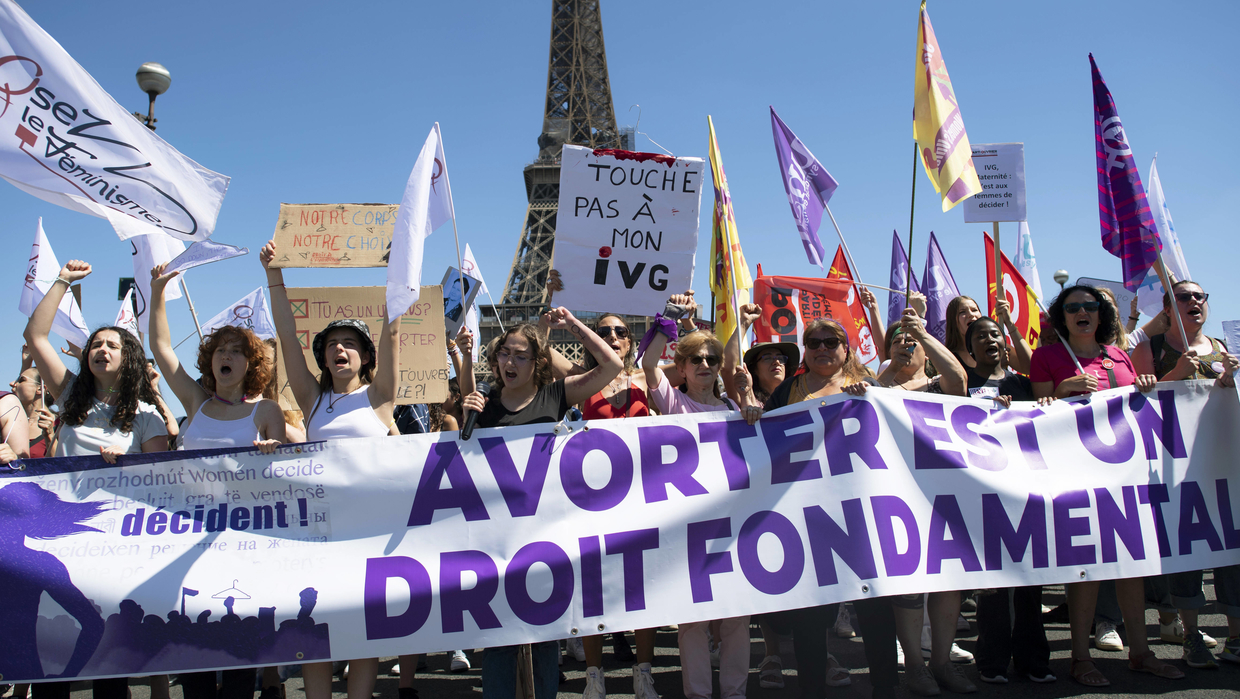 Droit à l’avortement dans la Constitution « Ma démarche est de porter un texte consensuel Droit à l’avortement dans la Constitution « Ma démarche est de porter un texte consensuel