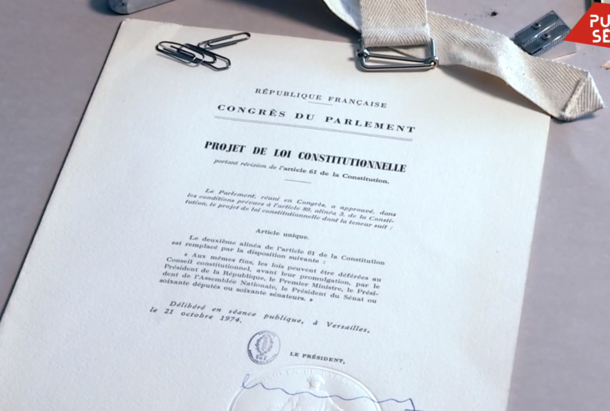 Présentation du projet de réforme constitutionnelle en 1974