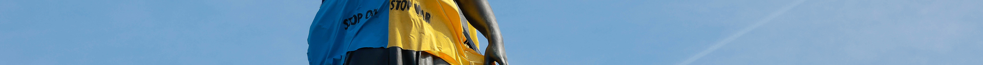 PARIS: La statue place de la Republique porte les couleurs du drapeau ukrainien pour protester contre l invasion militaire russe