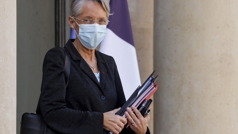 La ministre du Travail Elisabeth Borne à l'Elysée, le 31 mars 2021