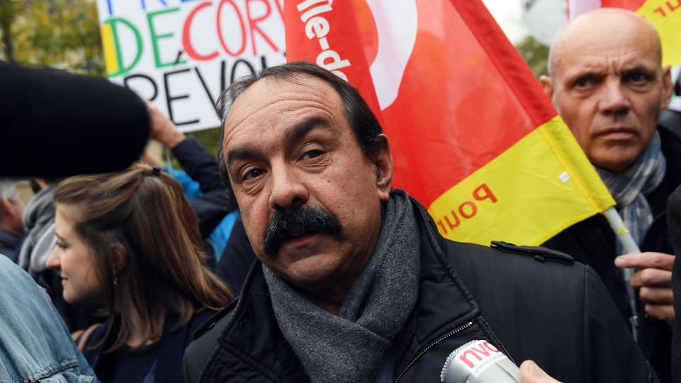 Martinez Cgt Femme Martinez (CGT): Les cheminots hausseront le "ton" s'il y a "passage en