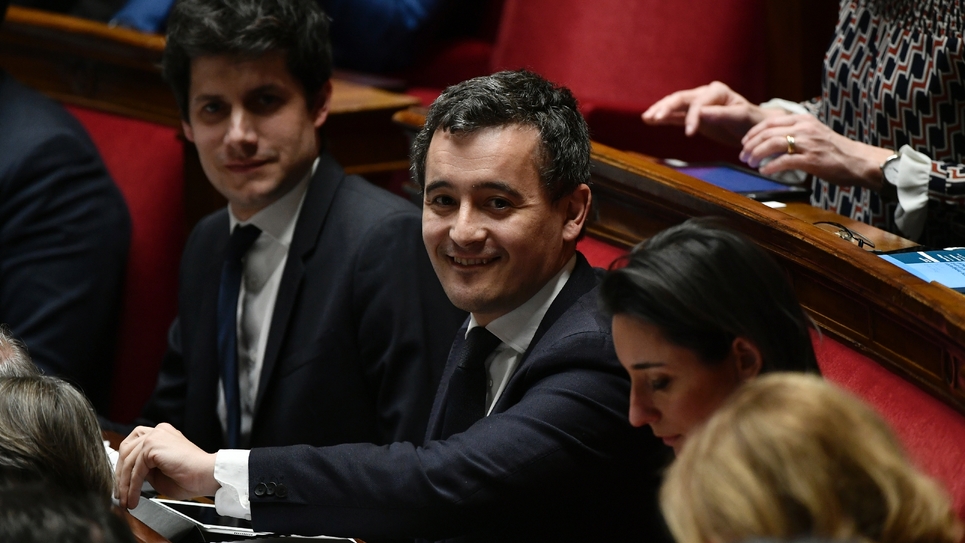 La femme accusant Darmanin de viol demande la désignation ...