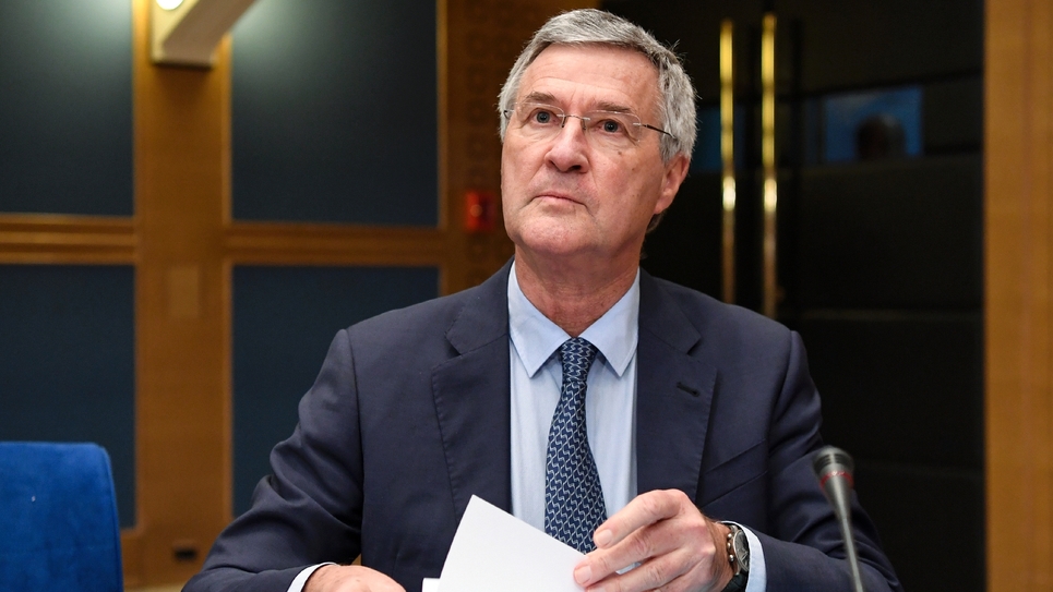Le directeur de cabinet d'Emmanuel Macron, Patrick Strzoda devant la commission du SÃ©nat enquÃªtant sur l'affaire Benalla, le 16 janvier 2019 Ã  Paris
