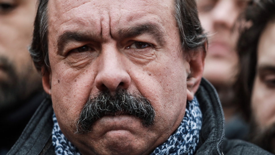 Martinez Cgt Twitter Martinez (CGT) offusqué de voir Carlos Ghosn saisir les prud'hommes