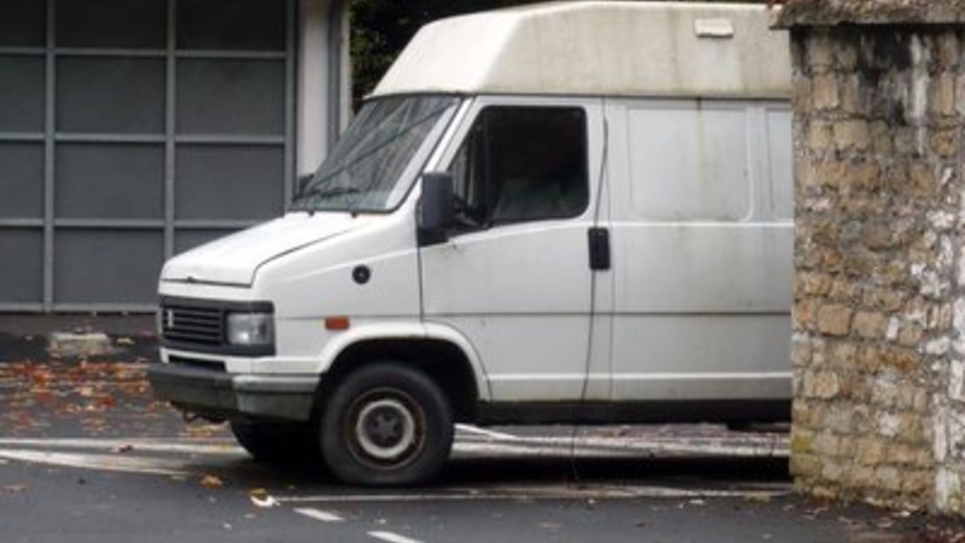 wallpapers Image Camionnette rumeur en seine saint denis le mythe