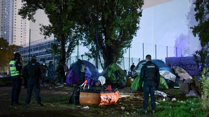 Opération d'évacuation de migrants le 7 novembre 2019 à Paris