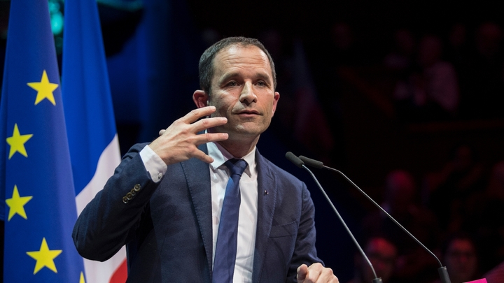 Benoît Hamon du mouvement Générations lors d'un meeting à Paris, le 6 décembre 2018