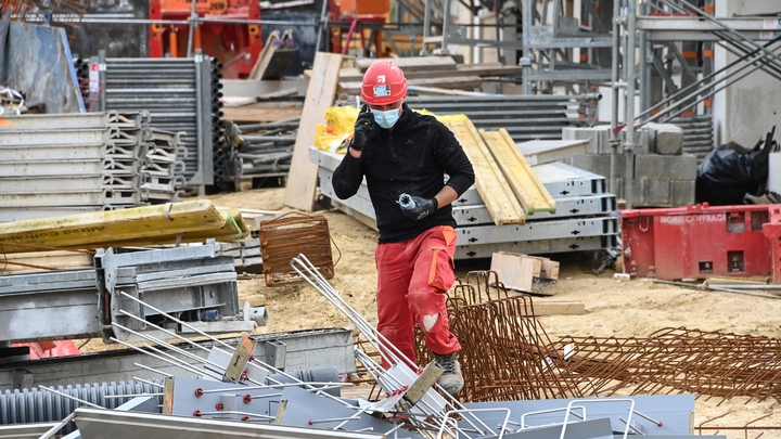 Un ouvrier sur un chantier à Montpellier le 27 avril 2020 
