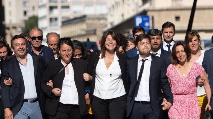 Arrivée de Michèle Rubirola (C) et son équipe le 4 juillet 2020 pour le premier conseil municipal
