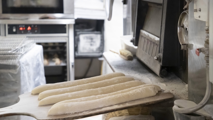 FRA: COVID - Boulangerie avec Pediluve Desinfectant Paiment uniquement CB