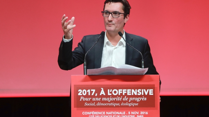 Olivier Dartignolles, porte-parole du parti communiste, à Paris le 5 novembre 2016