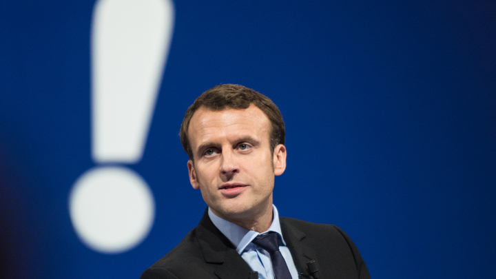emmanuel_macron-_denis_charlet.jpg