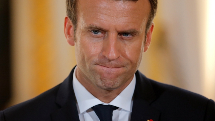 Le président français Emmanuel Macron lors d'un point presse à Paris le 16 juillet 2017