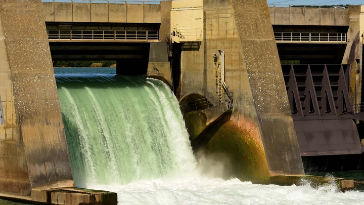 Centrale hydroelectrique CNR