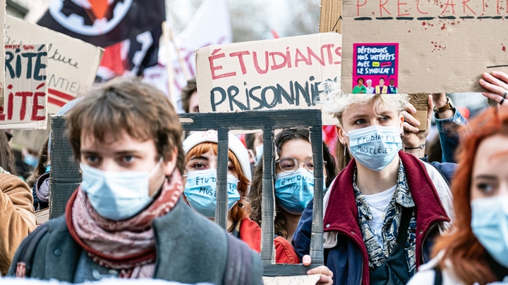 Demonstration-Education-Students-Lyon 