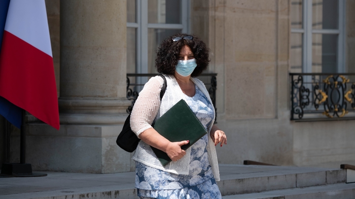 Paris: Weekly cabinet meeting at Elysee Palace