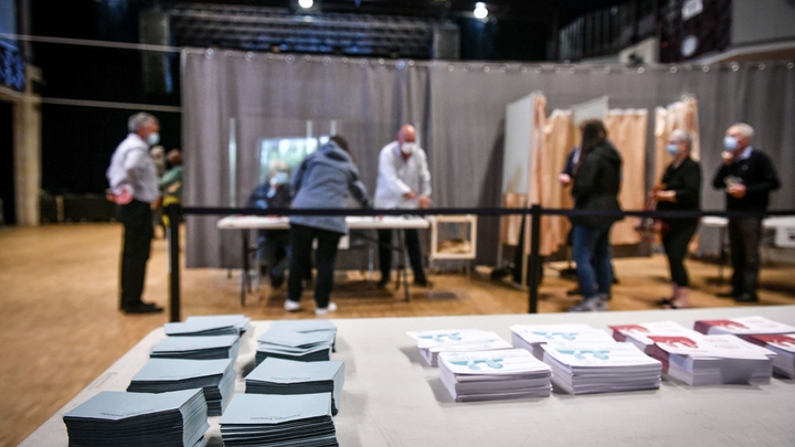 Polling station illustration