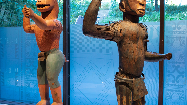 PARIS: Musee du Quai Branly, la France restitue 26 oeuvres d art du Benin