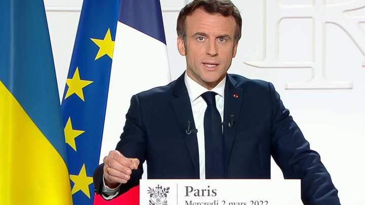 Paris: Macron delivers a speech about Ukraine on french tv channels