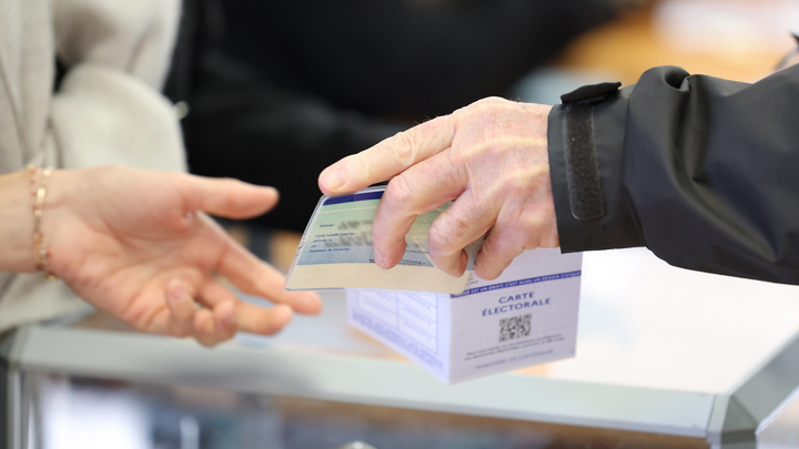 NICE: Bureau de Vote