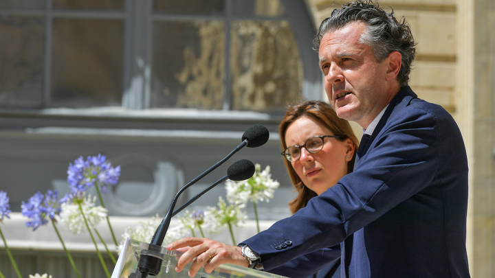Paris: Handover Ministry of ecological Transition and the Cohesion of Territories