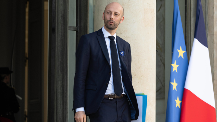 Paris: Weekly cabinet meeting at Elysee Palace
