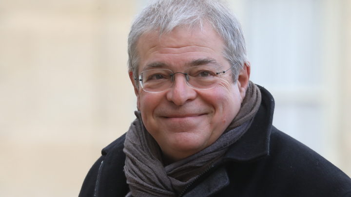 Portrait de Vanik Berberian, président de l'association des maires ruraux de France