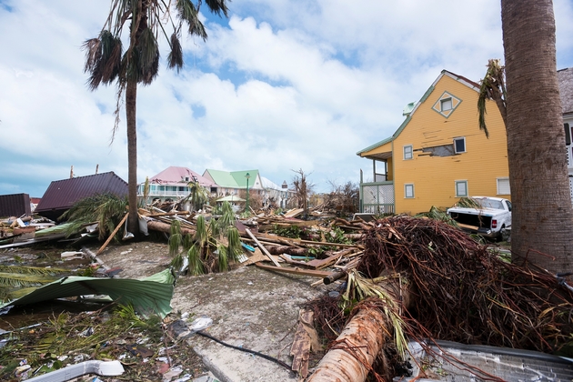 Une photographie prise le 7 septembre 2017, montrant les dégâts causés par Irma sur l'île de Saint-Martin