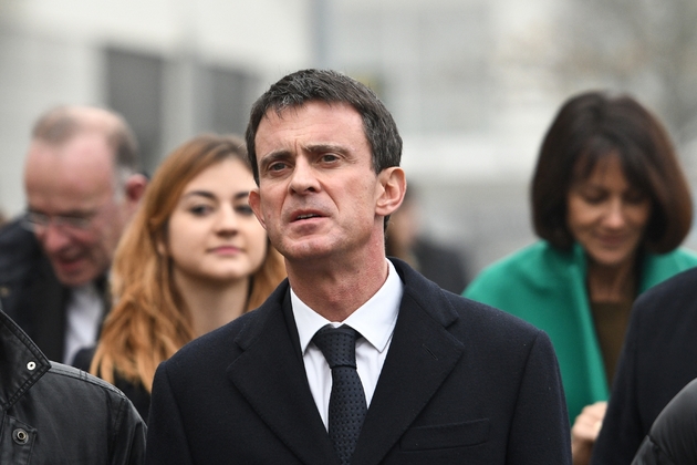 L'ancien Premier ministre et candidat à la primaire du PS, Manuel Valls, en déplacement le 15 décembre 2016 à La Rochelle