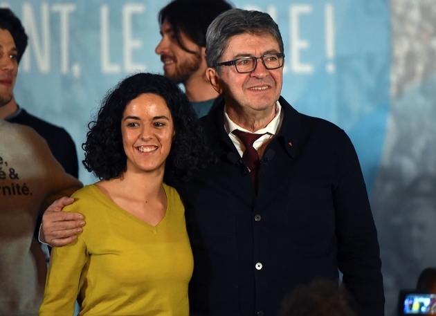 Manon Aubry, tête de liste de la France Insoumise (LFI) aux élections européennes, et Jean-Luc Mélenchon, président de la France Insoumise, le 5 avril 2019 à Nîmes