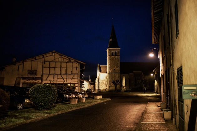 L'église de Saint-Jean-sur Veyle (Ain) photographiée le 7 février 2019, peu avant le début du grand débat national dans la ville