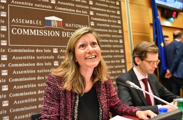 Les deux corapporteurs de la commission d'enquête de l'Assemblée nationale sur l'affaire Benalla Yaël Braun-Pivet (LREM) et Guillaume Larrivé (LR) le 25 juillet 2018 à Pairs