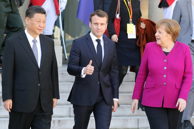 Le président français Emmanuel Macron et la chancelière allemande Angela Merkel à l'issue d'une rencontre à l'Elysée à Paris, le 26 mars 2019.