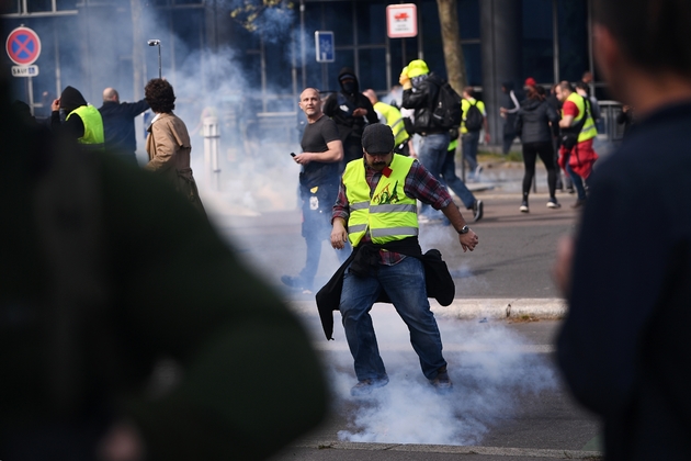 Face-à-face entre manifestants 